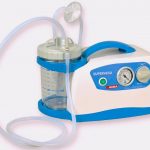 ASPIRATORE SUPER VEGA 1 l Flusso: 40 l/minuto Linea di aspiratori compatti ed affi dabili creaticon stile per la piccola chirurgia.