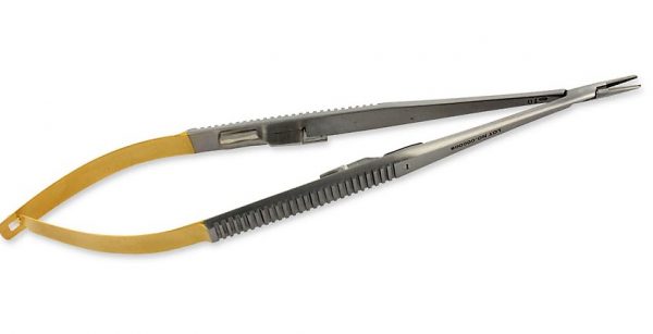 TORINOMED - PORTA AGHI CASTROVIEJO C.T. RETTO - 21 cm. - punte zigrinate