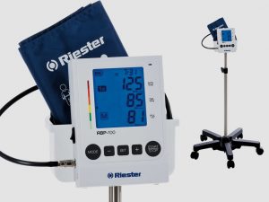 TORINOMED - MISURATORE PRESSIONE RIESTER RBP-100 - 1741 su carrello (Altezza regolabile 75-120 cm.)